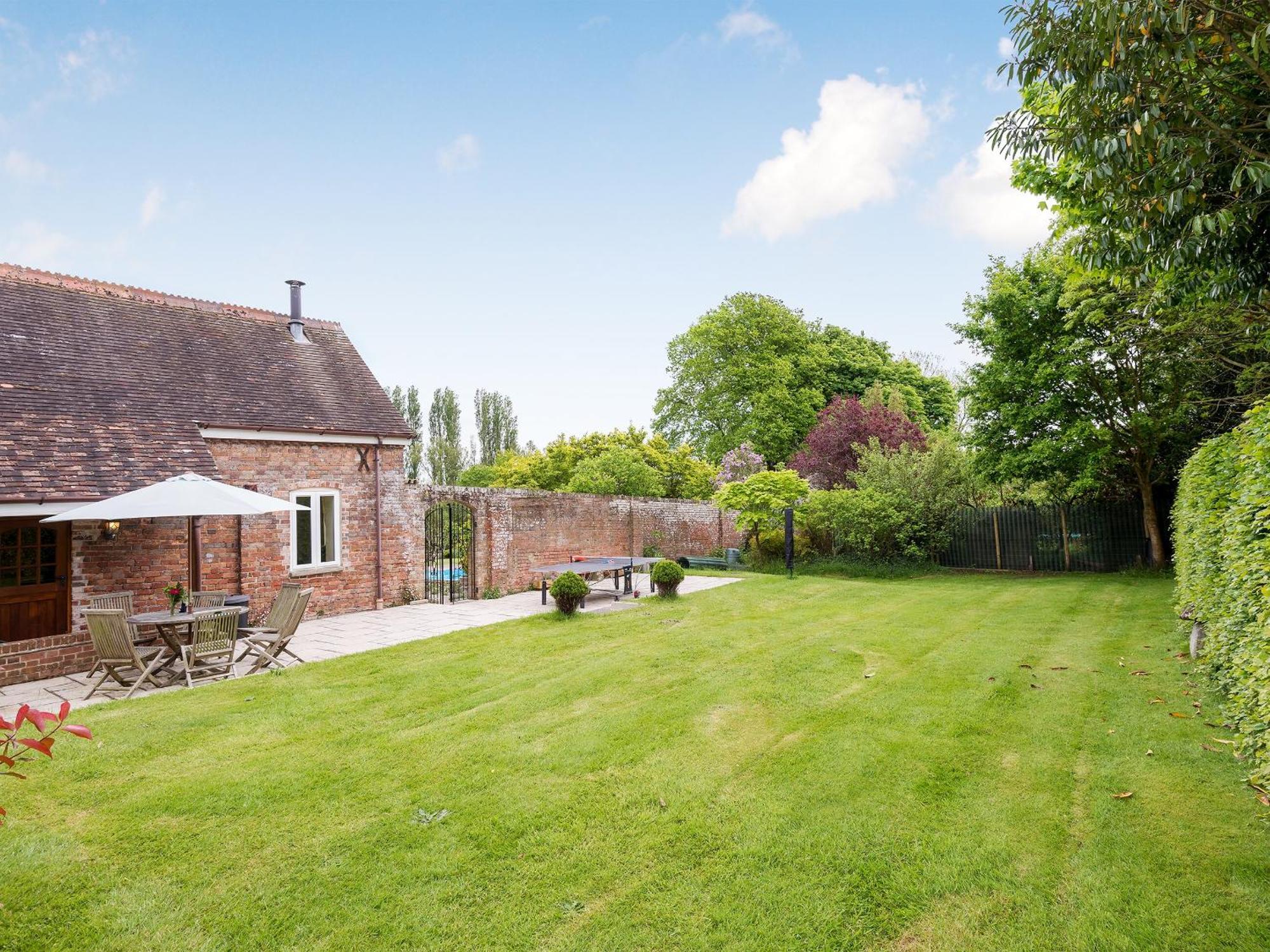Coach House Villa Wareham Luaran gambar