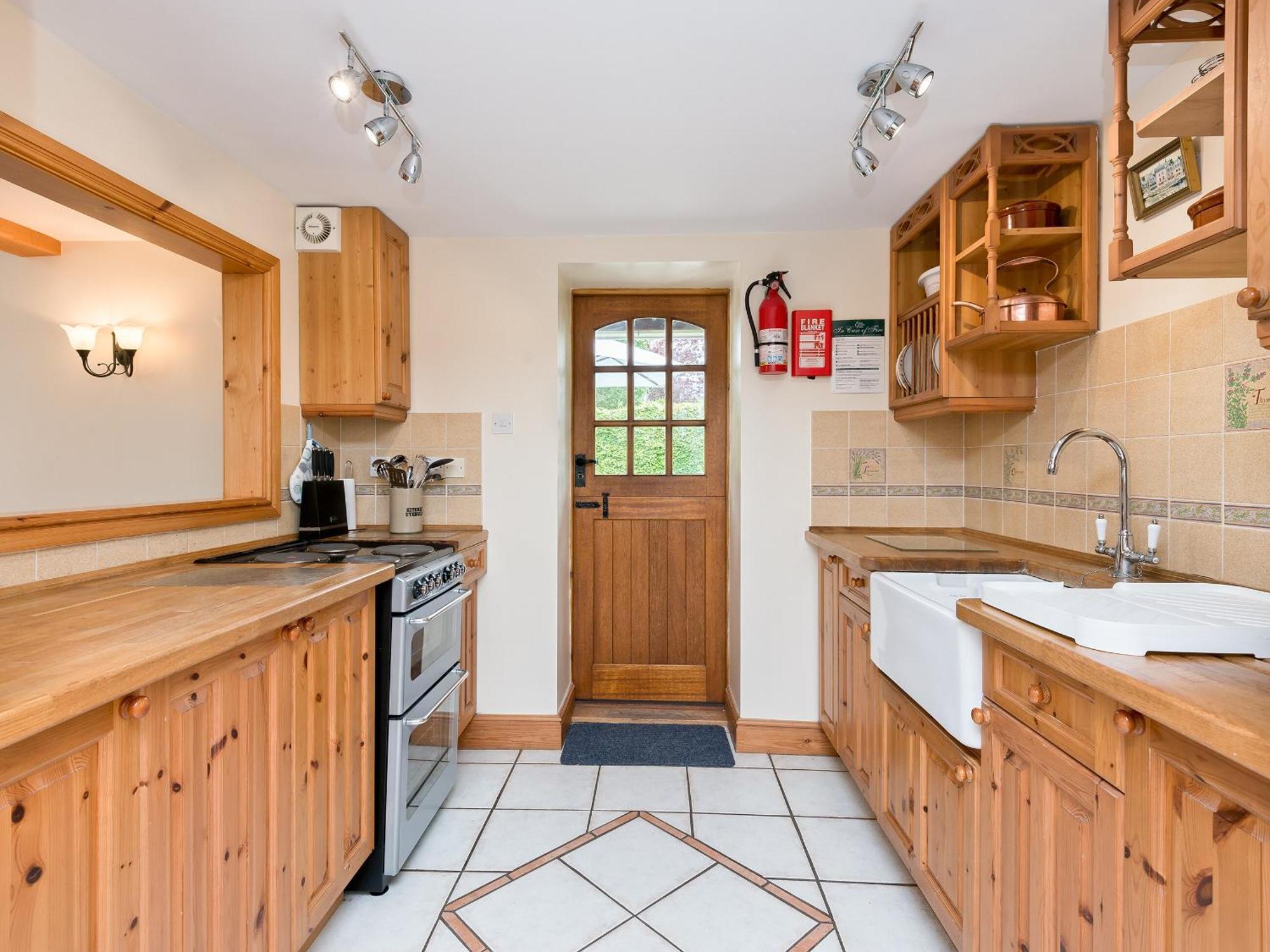 Coach House Villa Wareham Luaran gambar